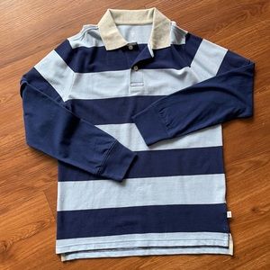 Gap rugby collared shirt w/ long sleeves attached.